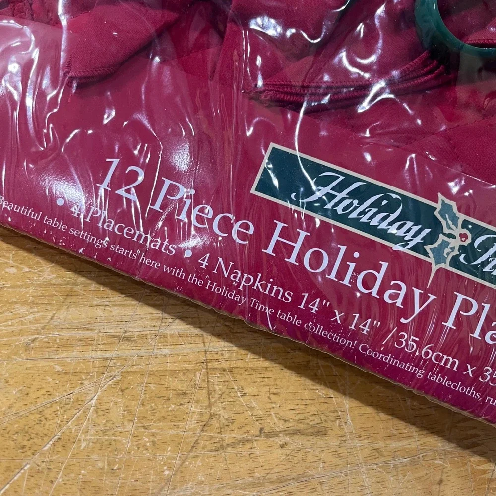 Holiday Time 12 Piece Holiday Placemat Set Red Quilted Vtg Christmas Table Decor